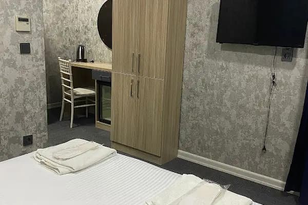 L'isola Guesthouse - Otel - İstanbul Bağcılar