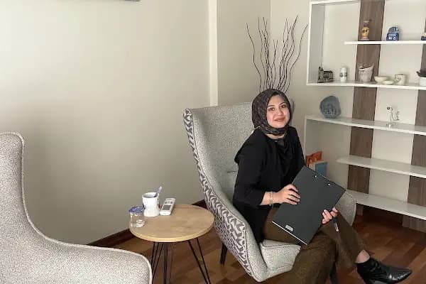 Psikolog Nihal GAZİ (Yetişkin, Ergen ve Çocuk Danışmanlığı) - Psikolog - Bursa Nilüfer