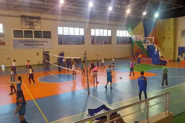 İnegol Belediyesi Kapalı Spor Salonu - Spor salonu - Bursa Osmangazi