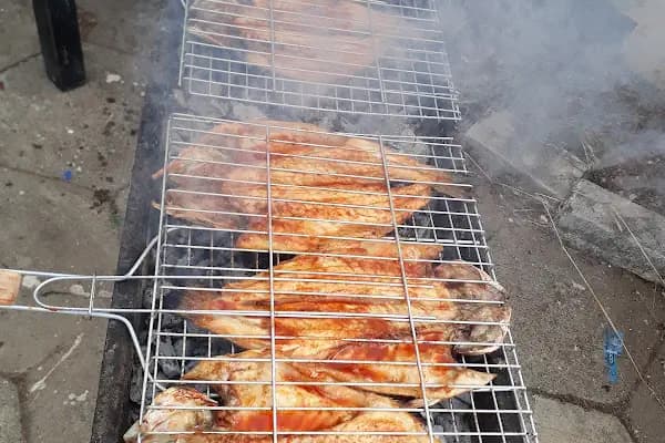Esentepe sitesi havuzbaşi Aile kafe bar - Restoran - Adana Karataş