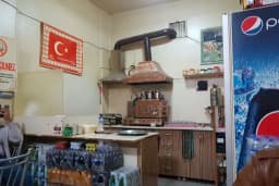 Çılgın Tost Evi