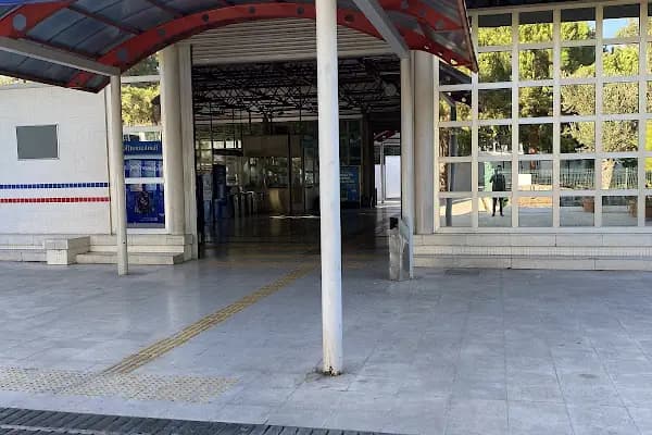 Ege Üniversitesi Metro İstasyonu - Tren İstasyonu - İzmir Selçuk