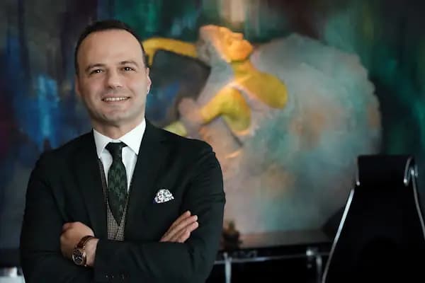 Op. Dr. Ercan Demirbağ - Estetik, Plastik ve Rekonstruktif Cerrahi Kliniği - Estetik Cerrahi Kliniği - İstanbul Adalar
