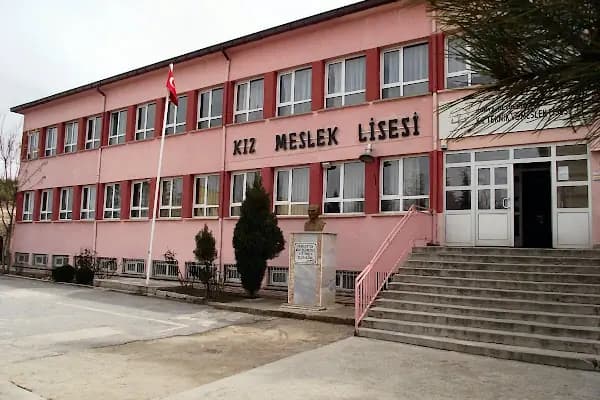 Şehit Nazım Bey Kız Mesleki ve Teknik Anadolu Lisesi - Okul - Konya Akşehir