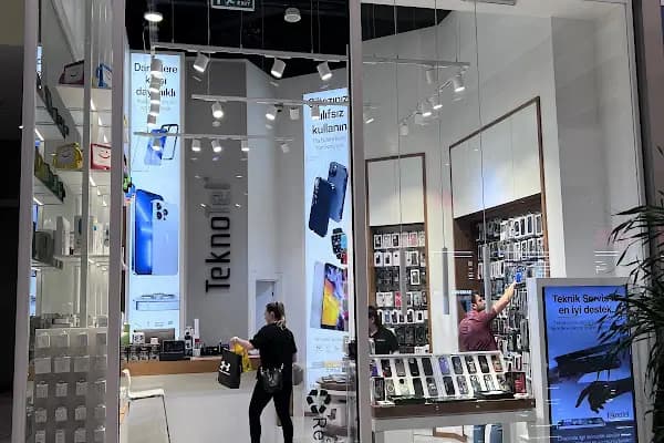 Teknotel Premium İstinyePark İzmir Şubesi - Cep telefonu mağazası - İzmir Foça