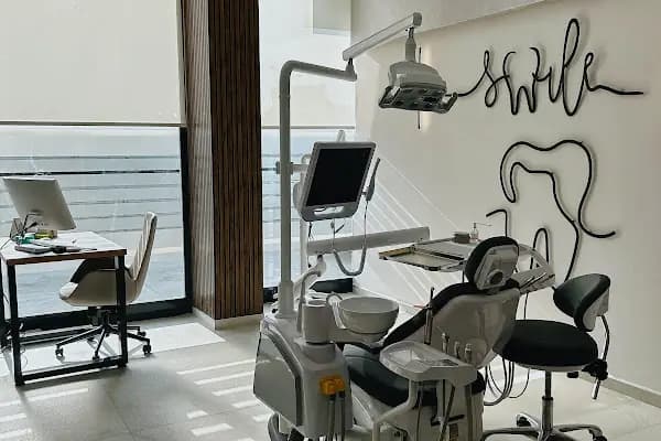 Dentalizm Aliağa Ağız ve Diş Sağlığı Polikliniği - Diş Kliniği - İzmir Buca