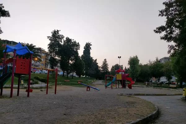 Çocuk Ve Dinlenme Parkı - Park - İzmir Buca