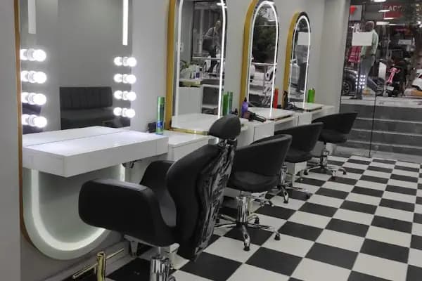 barış hairstudio - Kuaför - İstanbul Avcılar