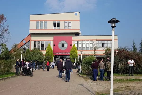 Kocaeli Üniversitesi Havacılık Ve Uzay Bilimleri Fakültesi - Okul - Kocaeli Kartepe