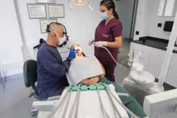 Ortodontist Dr.MÜGE ALTAN AKOVA