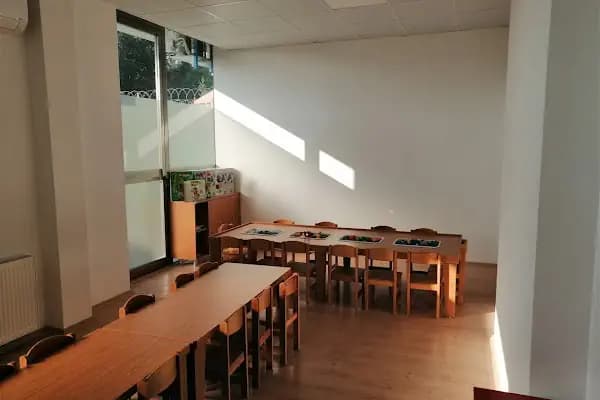 Prömiyer Anaokulu - Anaokulu - İzmir Bayraklı