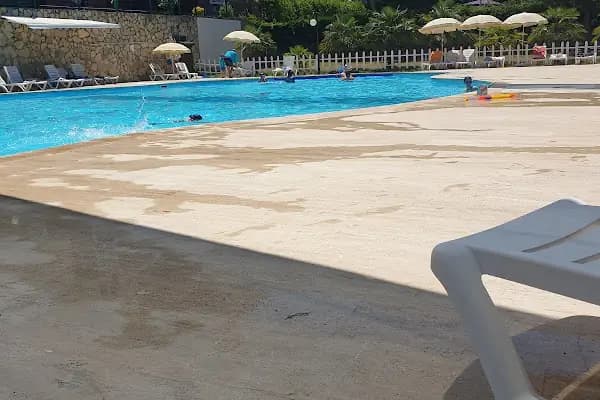 Baytur Korukent Havuz - Yüzme Havuzu - Sakarya Adapazarı