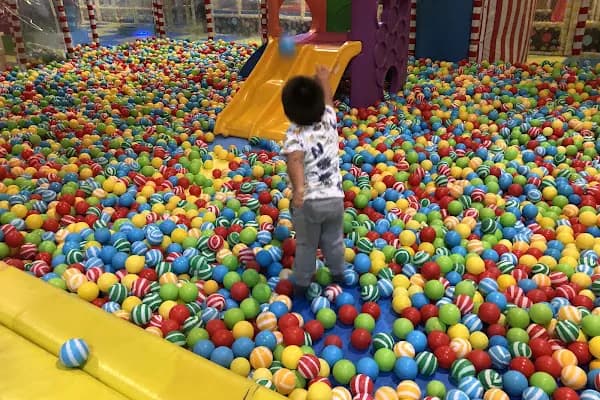 Playland - Oyun/Eğlence Merkezi - İstanbul Ataşehir