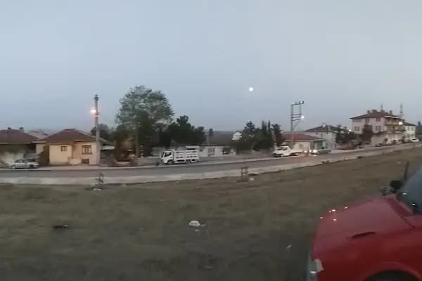 Yenice İlkokulu - Okul - Bursa Büyükorhan
