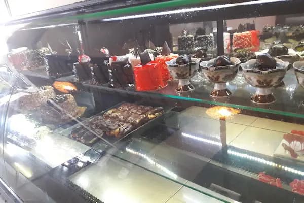 Beşkardeşler pastanesi - Pastane - Mersin Anamur