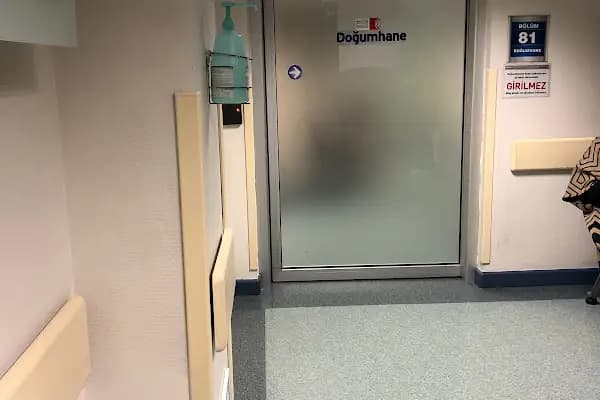 Hacettepe Üniversitesi Hastanesi Kadın Hastalıkları Doğum Sağlığı Poliklinik Ve Klinikleri - Hastane - Ankara Altındağ