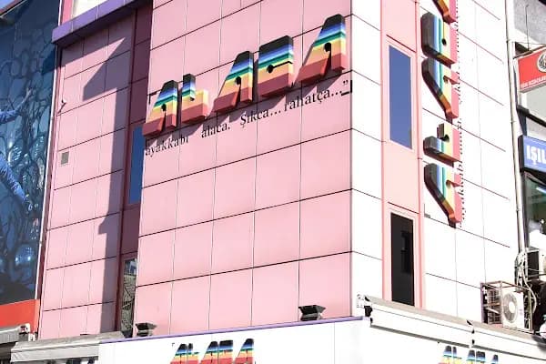Alaca Kundura Fatih Şube - Ayakkabı mağazası - İstanbul Bağcılar