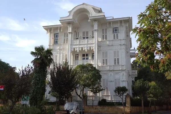 Бююкада - Yürüyüş Alanı - İstanbul Küçükçekmece