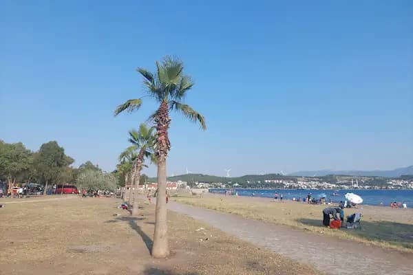 Aliağa halk plajı - Piknik Alanı - İzmir Bornova