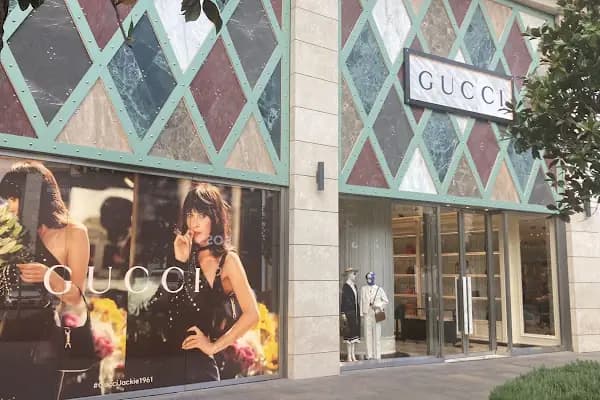 Gucci - Izmir - Kadın giyim mağazası - İzmir Balçova