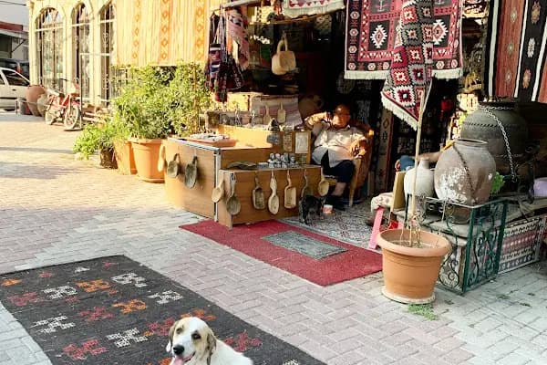 Pazar Alanı - Pazar - İzmir Aliağa