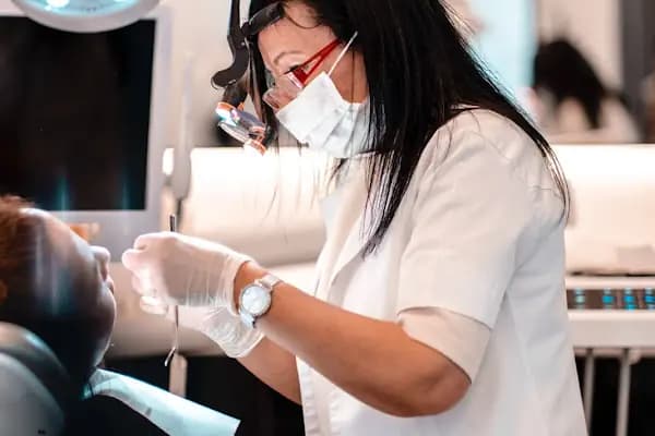 Bodrum Dental Ağız ve Diş Sağlığı Polikliniği Alev Kumbaracı - Diş Kliniği - Muğla Bodrum