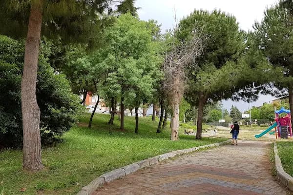 Ertan Erdek Parkı - Park - İzmir Buca