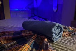 EseR MASAJ &amp; SPA SALONU