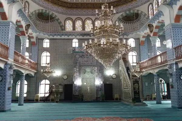 Yıldıztepe Cezine Camii - Cami - İstanbul Bağcılar