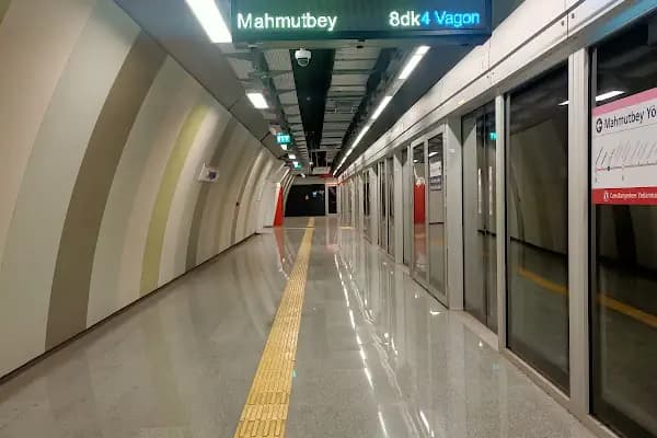 Oruç Reis - Metro İstasyonu - İstanbul Esenler