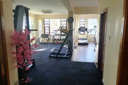 Gymnasium Personal Training Studio