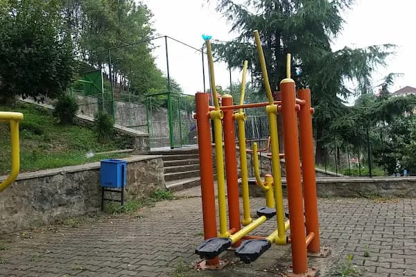 Trabzon Belediyesi Karşıyaka Çocuk Parkı - Park - Trabzon Ortahisar