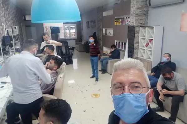 Saloon Cix - Berber Dükkanı - İzmir Bergama