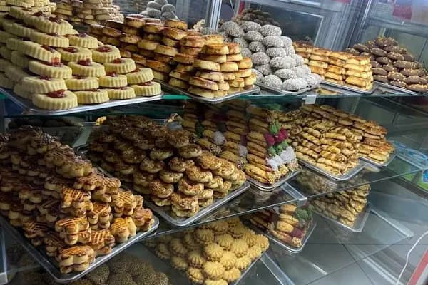 Halk Simit Sarayı Patisserie - Pastane - Sakarya Erenler