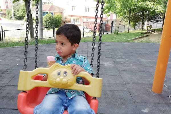 Dinlenme Ve Çocuk Parkı - Park - Kocaeli Çayırova