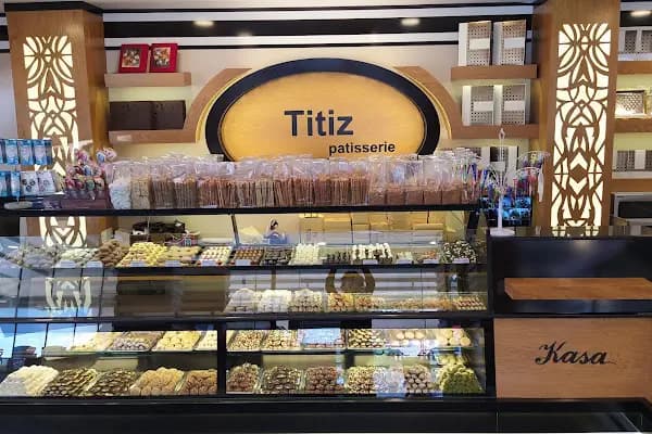 Titiz Pasta Cafe - Fırın - İstanbul Küçükçekmece