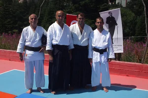 Aikido spor merkezi (Agatsudojo) - Aikido Okulu - İstanbul Ataşehir