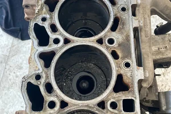 Gençler Oto Ford Özel Servis - Oto Tamir Atölyesi - İstanbul Ataşehir