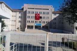 Mevlana İlkokulu