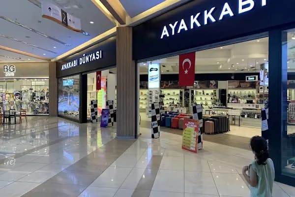 Ayakkabı Dünyası - Ayakkabı mağazası - İstanbul Beyoğlu