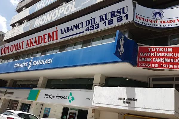 Diplomat Akademi Yabancı Dil Kursu - Yabancı Diller Okulu - Ankara Çankaya