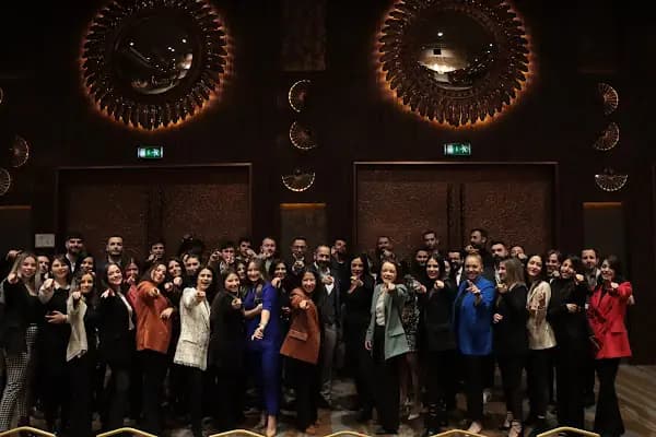 YERO Yurtdışı Eğitim Danışmanlığı : Work and Travel, Dil Okulları, Work and Study, Yurtdışı Lisans, Yüksek Lisans - Eğitim Danışmanı - Ankara Çankaya
