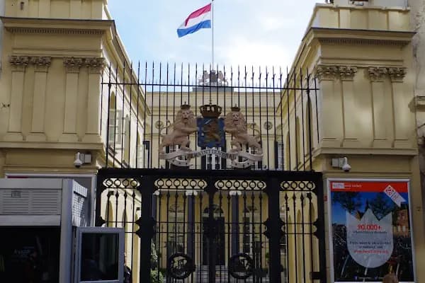 Hollanda Konsolosluğu - Yabancı Ülke Konsolosluğu - İstanbul Beyoğlu