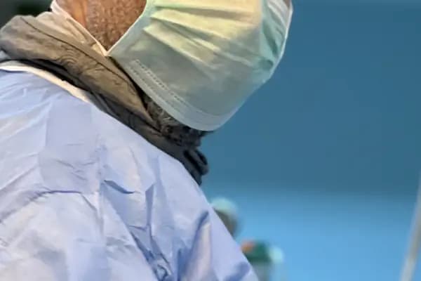 Op. Dr. Hasan Şahin, Plastik Rekonstrüktif Ve Estetik Cerrahi - Estetik Cerrahi Uzmanı - İstanbul Ataşehir