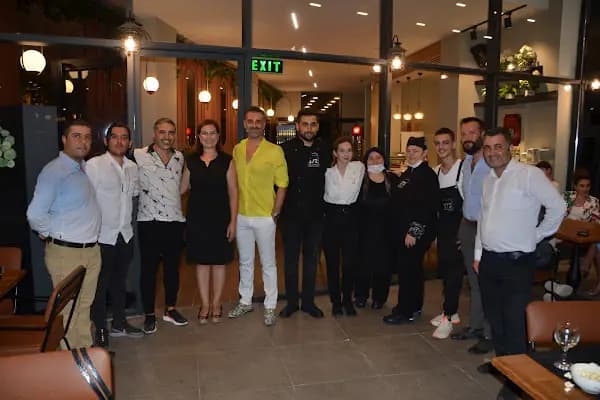 Tarık'ın Yeri - Restoran - İzmir Buca