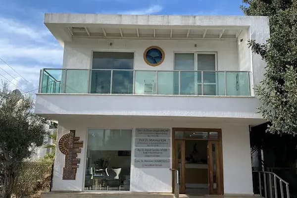 Op. Dr. Meral Candan Sözer - Kadın Hastalıkları ve Doğum Uzmanı - Muğla Bodrum