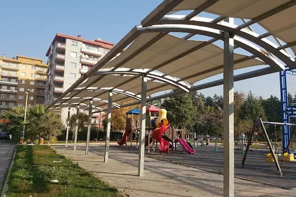 Kizil Kanat Sitesi Gezi Parki - Park - İzmir Buca