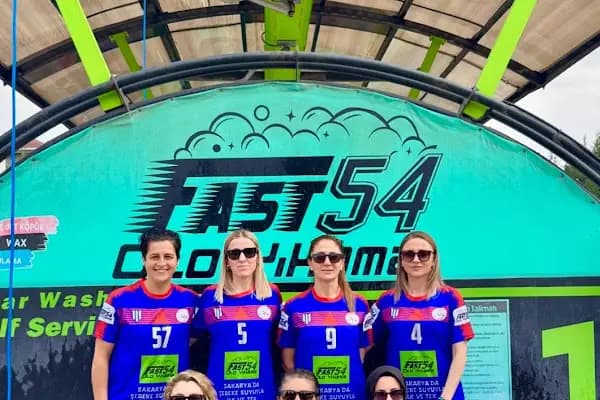 FAST 54 OTO YIKAMA - Self Servis Oto Yıkama - Sakarya Erenler