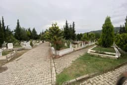 17 Ağustos Mezarlığı