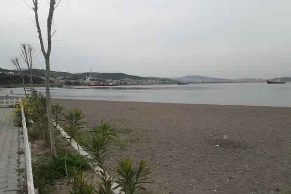 Çocuk Bahçesi - Park - İzmir Aliağa